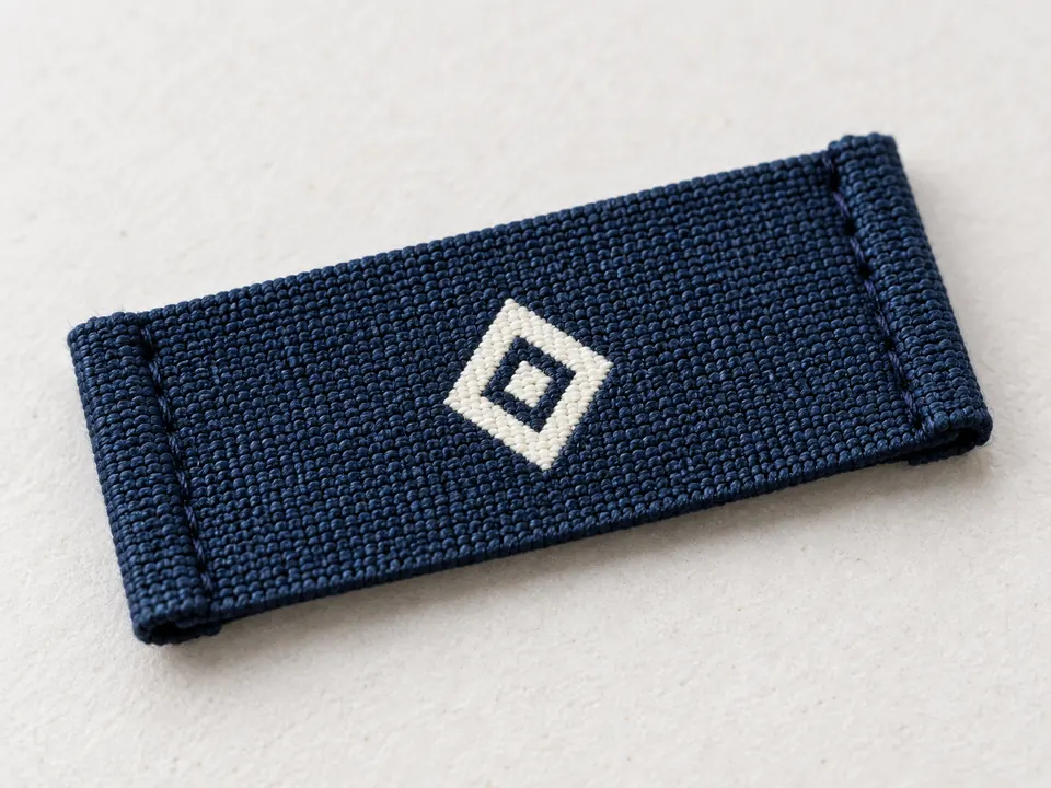 Woven Fabric Labels — close-up of the illustrative product materials and finish