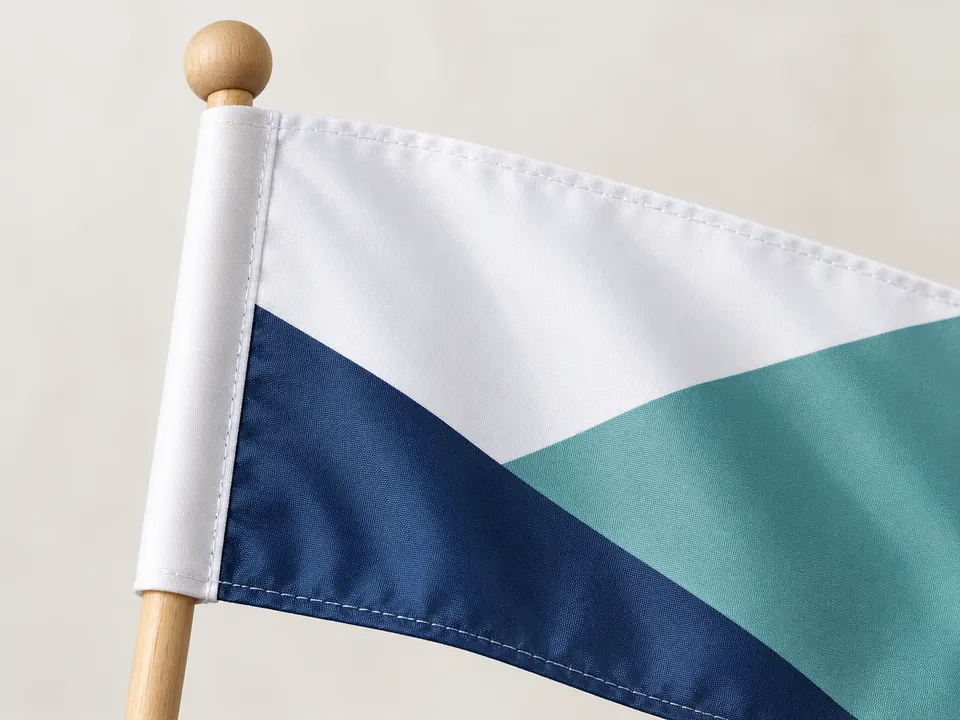 Hand Flags — close-up of the illustrative product materials and finish
