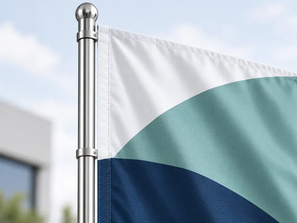 Pole Flags — close-up of the illustrative product materials and finish