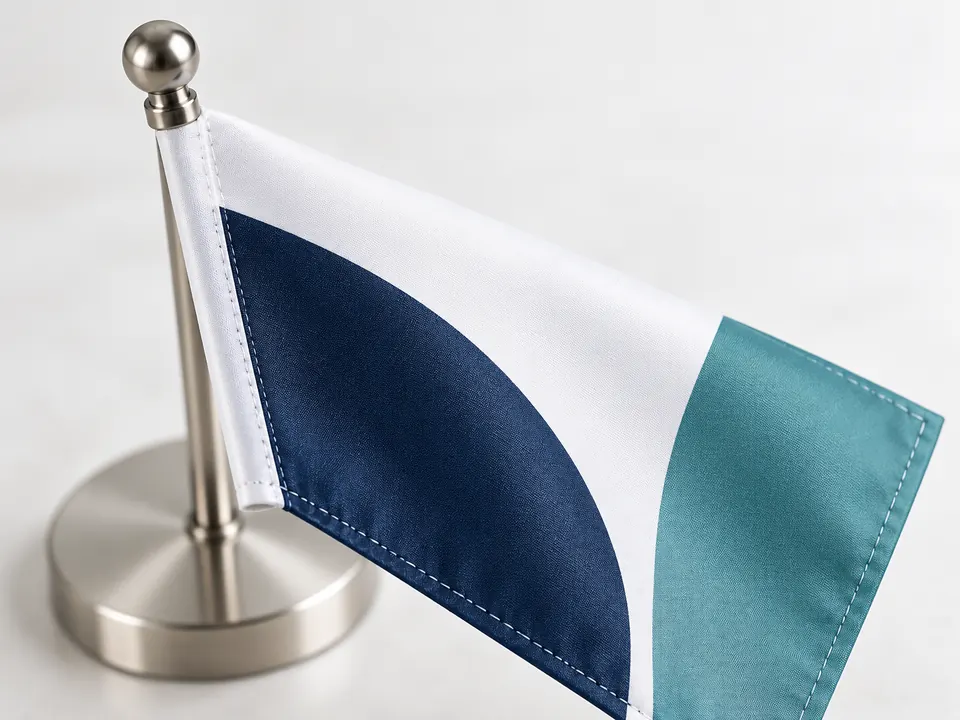 Table Flags — close-up of the illustrative product materials and finish