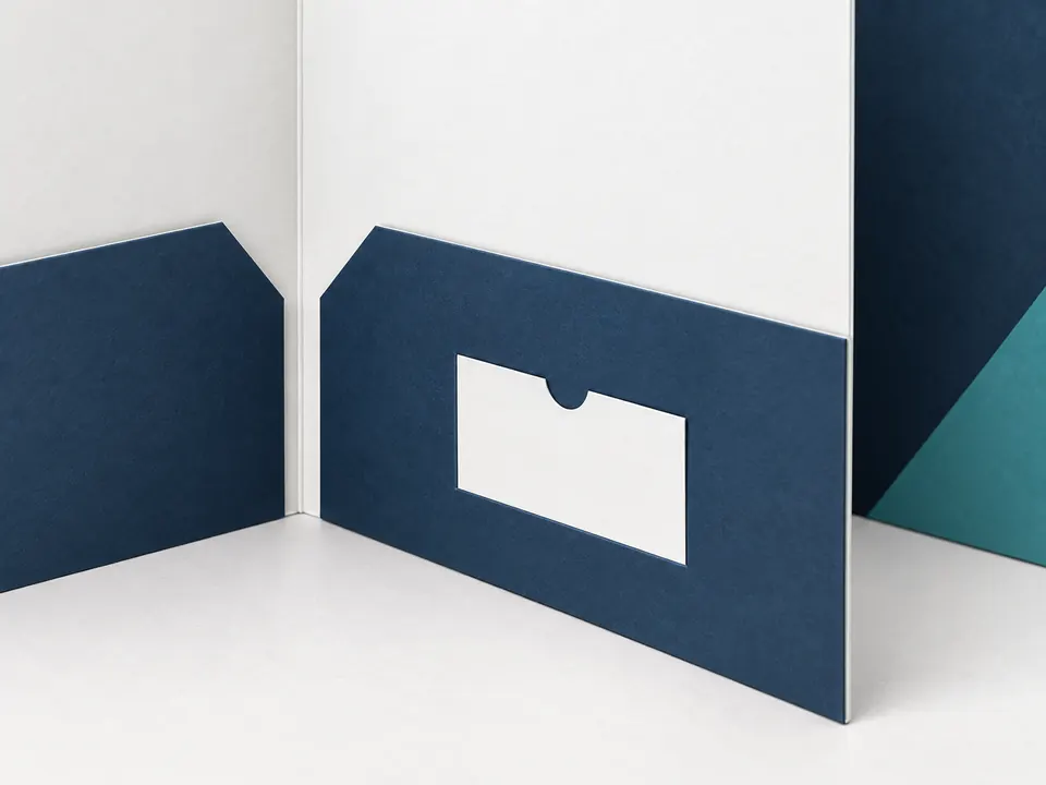 Folders — close-up of the illustrative product materials and finish