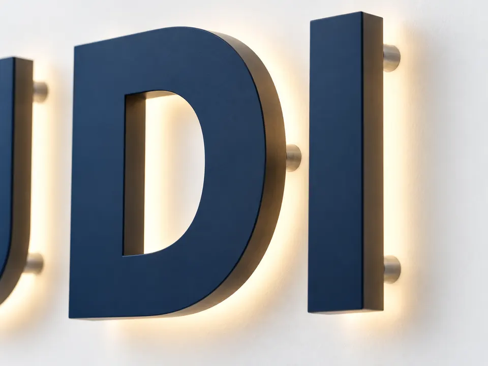 Backlit Signage — close-up of the illustrative product materials and finish