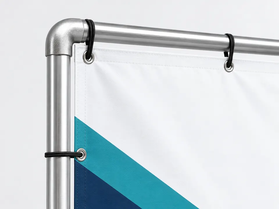 Metal Pipe Stands — close-up of the illustrative product materials and finish